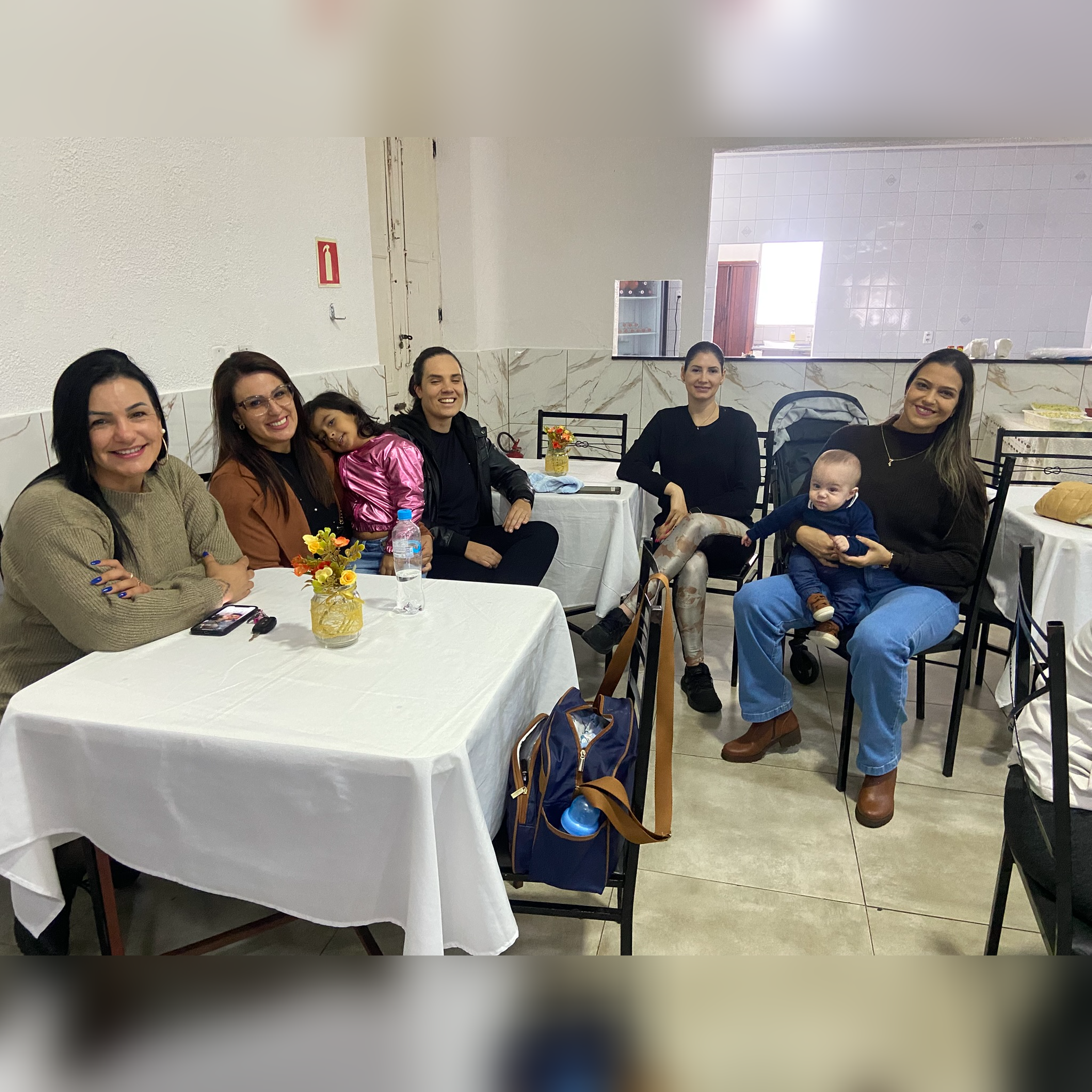 Almoço de Dia das Mães do 4ºbpm acontece na ASPRA-RS