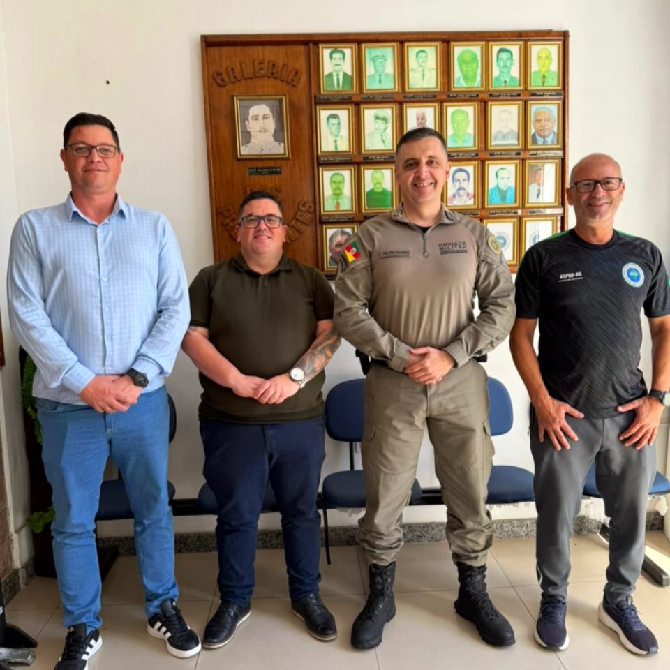 ASPRA-RS recebe visita do Comandante do CRPM Sul